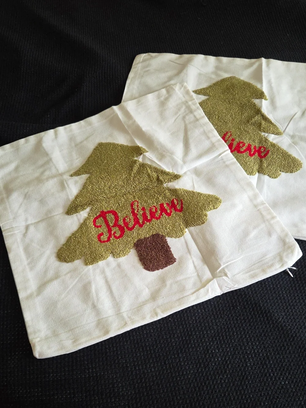 Believe Set Of 2 Green Tree Pillow Covers w/Red Script, Cream Canvas NWOT